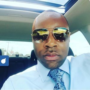 Meet your Posher, Lyle